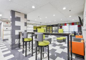 Φωτογραφία από το άλμπουμ του Quality Inn Prattville I-65 σε Millbrook +113 φωτογραφίες