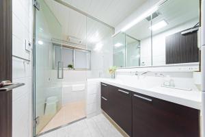 Ένα μπάνιο στο Starry Stay House Shibuya I