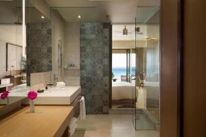 ห้องน้ำของ Turquoize at Hyatt Ziva Cancun - Adults Only - All Inclusive