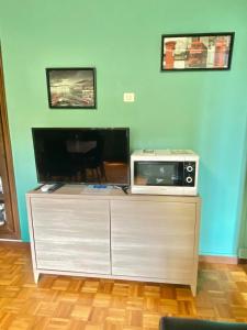 Μια τηλεόραση ή/και κέντρο ψυχαγωγίας στο Green House - Manerbio