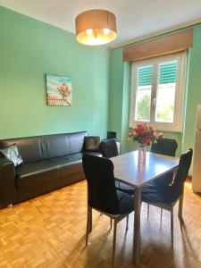 Χώρος καθιστικού στο Green House - Manerbio