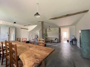 Χώρος καθιστικού στο Fabrique des Luddites - chambres et gîte +14 φωτογραφίες