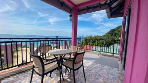 Balkoni atau teres di Mentari Lodge Perhentian