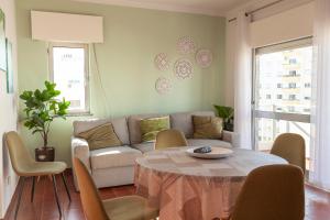 Foto dalla galleria di Praia da Rocha Beach Step a Portimão