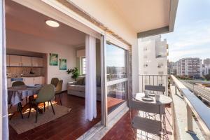 Foto dalla galleria di Praia da Rocha Beach Step a Portimão