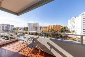 Foto dalla galleria di Praia da Rocha Beach Step a Portimão