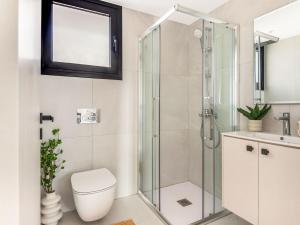 Gallery image of Sanders Limassol Park - Great 2 Bdr apt with balcony in Trakhoni