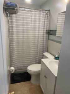 Gallery image of Heated pool short drive to beach in Ormond Beach