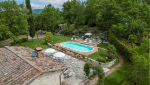 Bazén v ubytování Aia di Ama nebo v jeho okolí