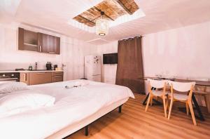 Fotografie z fotogalerie ubytování Houston - Appartement cosy et original v Remeši