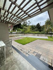 Vườn quanh Hanberry Luxury Cottage +4 ảnh