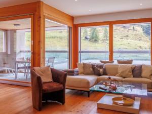 Posezení v ubytování Apartment Rosablanche E 108 by Interhome