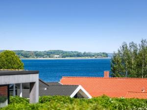 Příroda nedaleko prázdninového domu + 21 fotografií