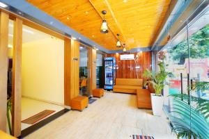 Χώρος καθιστικού στο Hotel Sky inn Agra