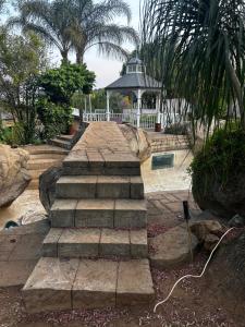Κήπος έξω από το Garden Studio 2 Waterkloof Ridge +4 φωτογραφίες