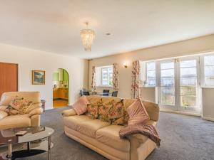 Istumisnurk majutusasutuses Feather Holme Farm Cottage