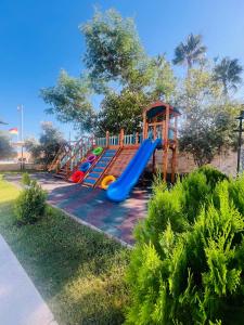 Zona de juegos para niños en Neuron Hotel