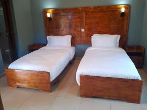 Gallery image of EAR KEN BARHAM GUESTHOUSE in Rwumba +44 photos
