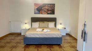 Postel nebo postele na pokoji v ubytování Home Jocy Apartment with Free Parking