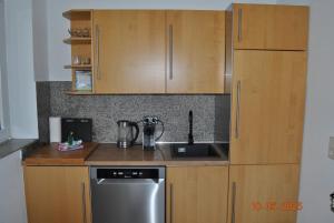 Kuchyň nebo kuchyňský kout v ubytování Fewo mit Schwimmbad