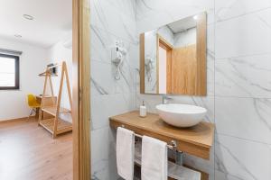 Ένα μπάνιο στο Sevenfarm Turismo Rural +47 φωτογραφίες