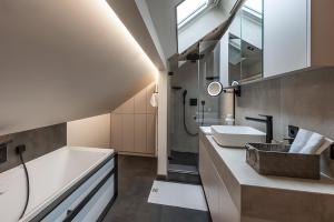 Ένα μπάνιο στο Les Clés de l'Excellence +25 φωτογραφίες