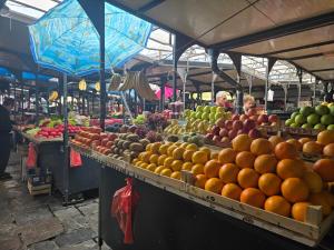 Σούπερ μάρκετ ή άλλα καταστήματα σε αυτό το διαμέρισμα ή εκεί κοντά