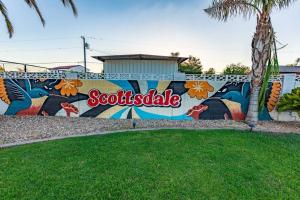 Ảnh trong thư viện ảnh của Desert Oasis With Pool Mini Golf King Bed RV Parking ở Scottsdale