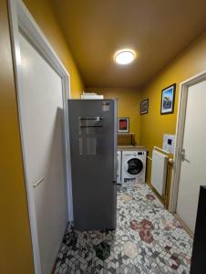 Køkken eller tekøkken på Maison avec jardin Reims proche centre