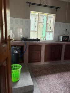 Kuchyň nebo kuchyňský kout v ubytování chilala apartments + 6 fotografií