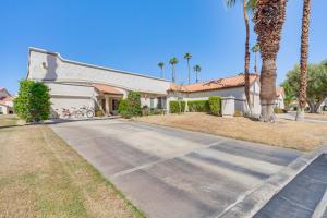 Το κτήριο όπου στεγάζεται  η βίλα