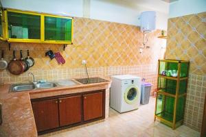 Nhà bếp/bếp nhỏ tại Appartement Damas au centre de Kénitra