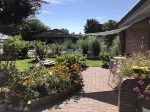 Κήπος έξω από το One-bedroom apartment