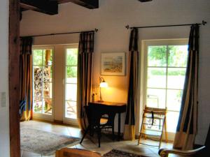 Gallery image of Holiday apartment with 2 bedrooms in Losentitz