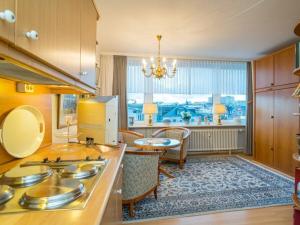 Χώρος καθιστικού στο Holiday apartment in Westerland with parking