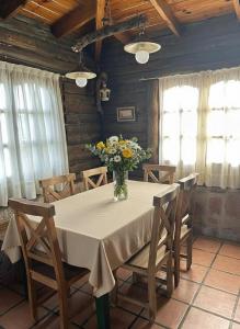 Φωτογραφία από το άλμπουμ του Cabaña Ari σε Villa Santa Cruz del Lago