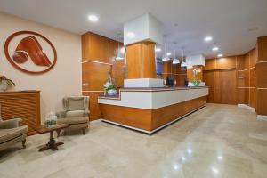 Hall o reception di Hotel 40 Nudos