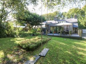 Κήπος έξω από το Islwyn