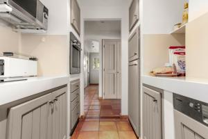 サントロペにあるMaison Ferienhaus Grillonsのギャラリーの写真 +23枚の写真