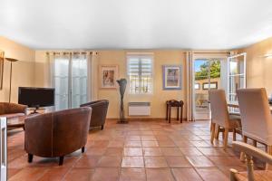 サントロペにあるMaison Ferienhaus Grillonsのギャラリーの写真