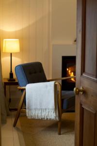 Χώρος καθιστικού στο Torran Cottage