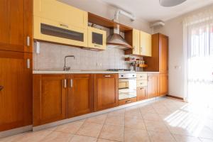 Køkken eller tekøkken på IseoLakeRental - Sole