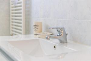 Billede fra billedgalleriet på IseoLakeRental - Sole i Riva di Solto + 13 billeder