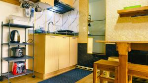 Kuchyň nebo kuchyňský kout v ubytování Cozy Corner at Paseo Verde with Free On-Site Private Parking