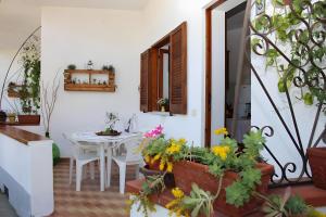 Taman di luar Litto Appartamenti Tropea