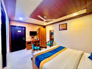 ニューデリーにあるHotel TELA Suite A Family Hotel-FREE Airport Dropのギャラリーの写真