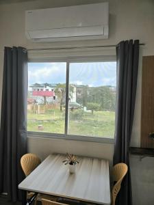 صورة لـ Vista Suite with Balcony في Salaban