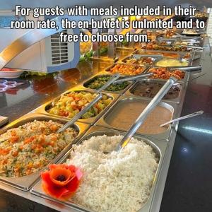 Jídlo v hotelu nebo okolí