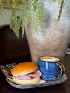 Gallery image of The Upper Largo Hotel & Restaurant in Lundin Links