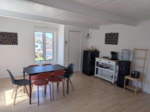 Dapur atau dapur kecil di Chambre de l'Ours-Muwin-Bear